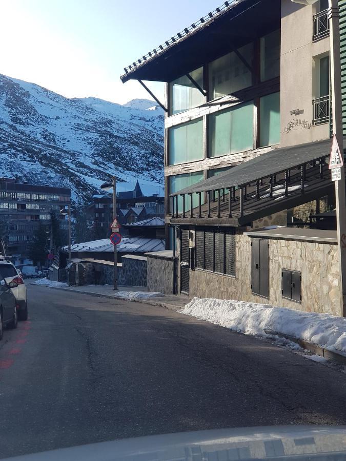 Apartamento Edificio Serraneu. Sierra Nevada. Granada Exteriér fotografie