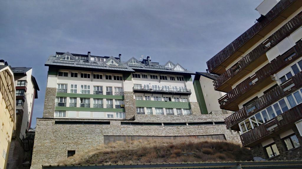 Apartamento Edificio Serraneu. Sierra Nevada. Granada Pokoj fotografie